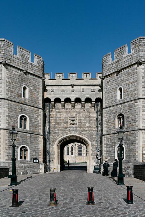 henry viii gate windsor castle